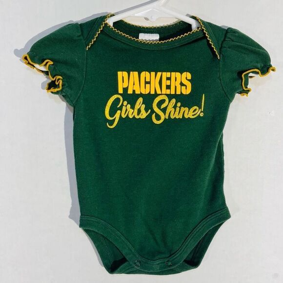 Bundle Of Three Team Apparel Green Bay Packers Bodysuits  Girls Sz 0-3m   EUC - Picture 7 of 8